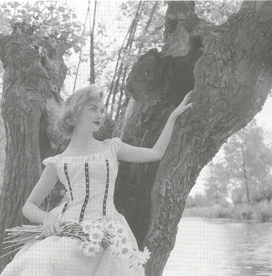 1991_2000\1998.0004.jpg; 1998.0004; ;